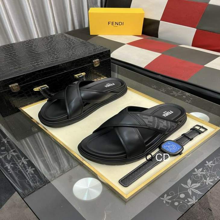 Picture of Fendi Slippers _SKUFendisz38-45CD06042707